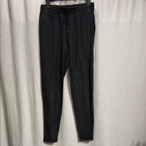 Outdoor Voices Grey Black Sweatpants SZ M soft lounge EUC workout casual pockets